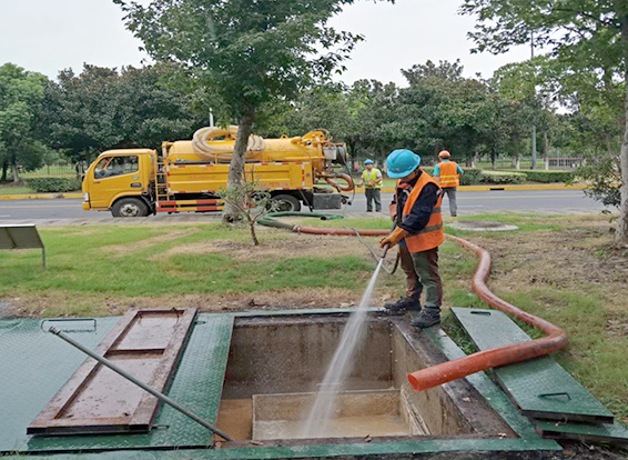 岚山化油池清理